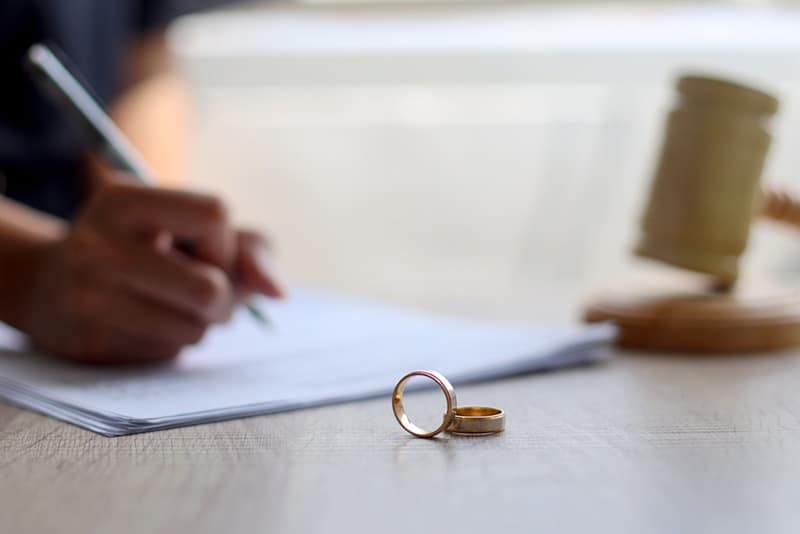 divorce attorney Joliet